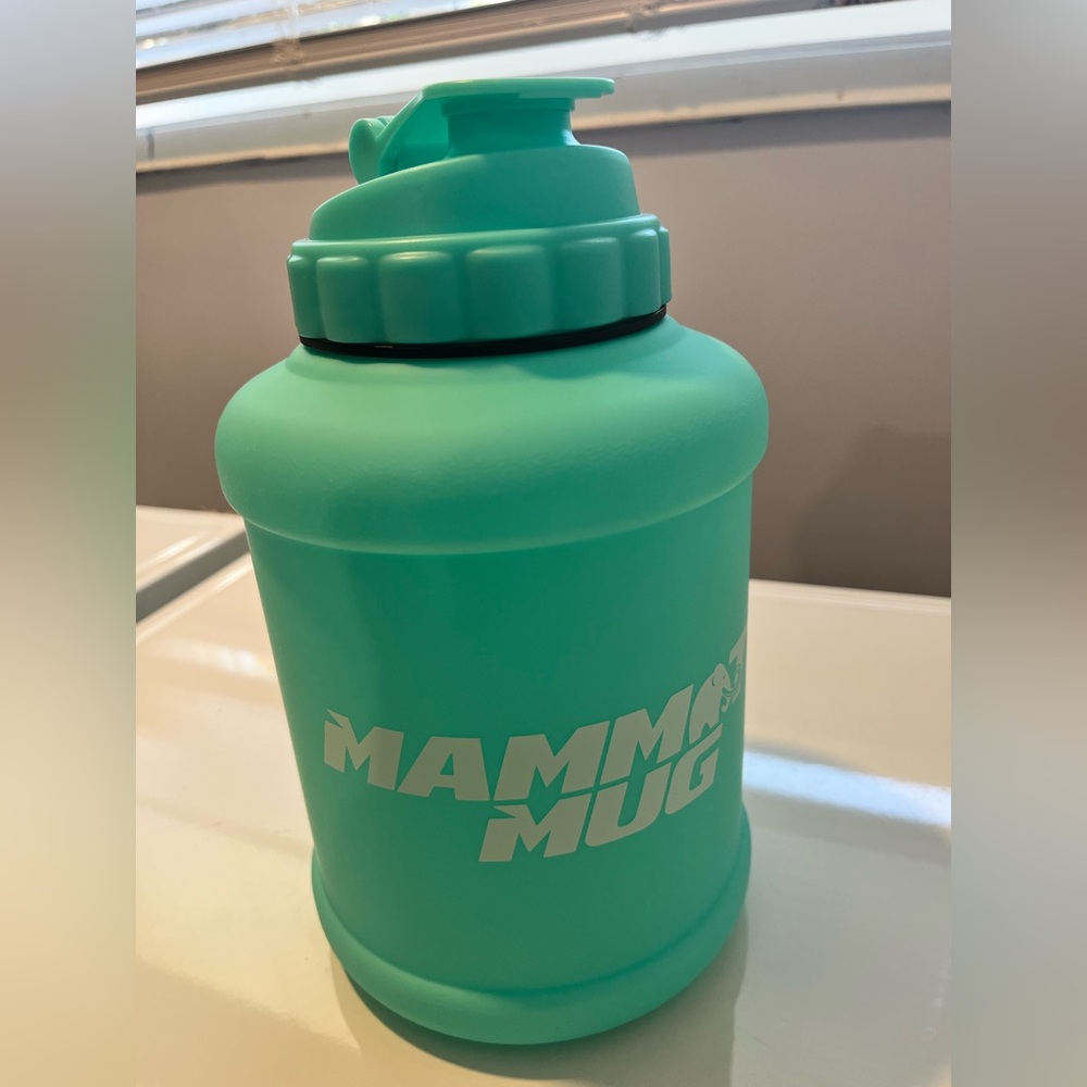 NWT - MAMMOTH MUG water bottle